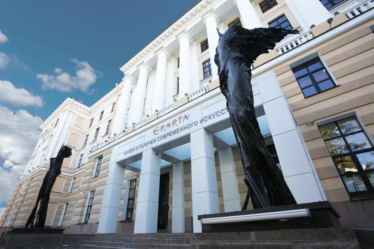 В музей ЭРАРТА с Cosmos Hotels
